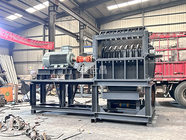 1300重型金屬破碎機